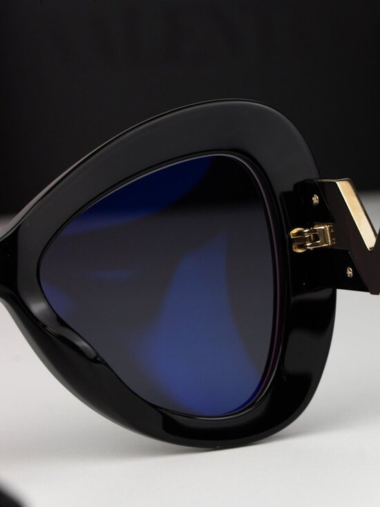 Valentino Women Sunglasses Black Grey Butterfly V-GOLD III VLS-138 A BRAND NEW main image 4